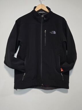 The North Face APEX 7 Summits Project Men’s Black Softshell Fleece